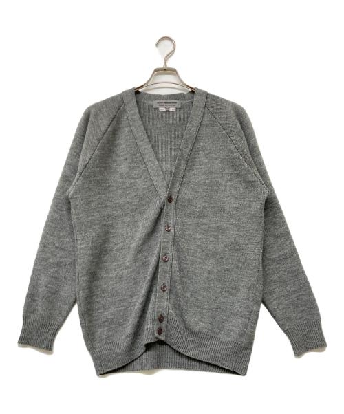 GOOD DESIGN SHOP COMME des GARCONS（グッドデザインショップ コムデギャルソン）GOOD DESIGN SHOP COMME des GARCONS (グッドデザインショップ コムデギャルソン) Charles Kirk (チャールズ カーク) バックロゴカーディガン グレー サイズ:Mの古着・服飾アイテム
