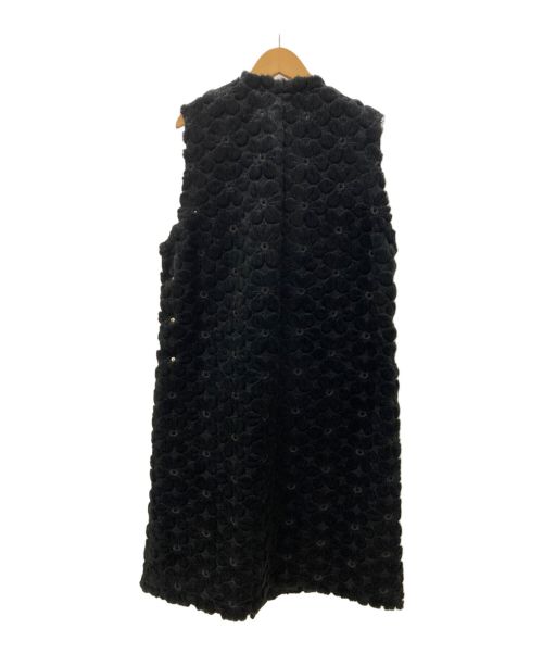 noir kei ninomiya（ノワール ケイ ニノミヤ）noir kei ninomiya (ノワール ケイ ニノミヤ) フラワーフェイクファーベスト ブラック サイズ:Sの古着・服飾アイテム
