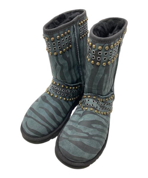 UGG（アグ）UGG (アグ) JIMMY CHOO (ジミーチュウ) スタッズムートンブーツ ネイビー サイズ:23cmの古着・服飾アイテム
