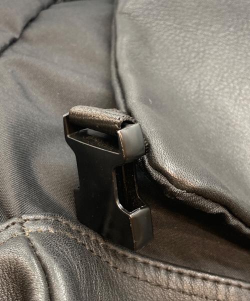 EAR（イア）EAR (イア) BURLAP OUTFITTER (バーラップアウトフィッター) 撥水バックルリュック ブラックの古着・服飾アイテム