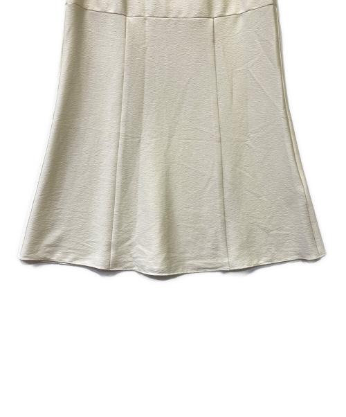 MEYAME（メヤメ）MEYAME (メヤメ) BEAUTIFUL SKIRT アイボリーの古着・服飾アイテム