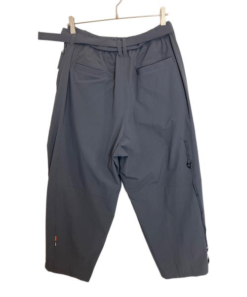 TIGHTBOOTH PRODUCTION（タイトブースプロダクション）TIGHTBOOTH PRODUCTION (タイトブースプロダクション) GOOPiMADE (グーピーメイド) Strap Baggy Slacks グレー サイズ:2 未使用品の古着・服飾アイテム