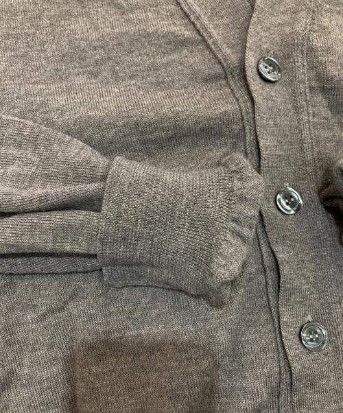 BEAMS F（ビームスエフ）BEAMS F (ビームスエフ) ウールVネックカーディガン グレー サイズ:48の古着・服飾アイテム