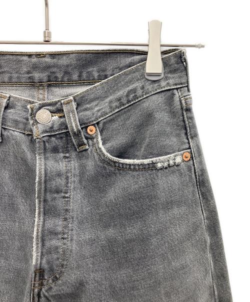 LEVI'S（リーバイス）LEVI'S (リーバイス) デニムパンツ ブラック サイズ:W27の古着・服飾アイテム