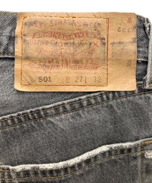 LEVI'S（リーバイス）LEVI'S (リーバイス) デニムパンツ ブラック サイズ:W27の古着・服飾アイテム