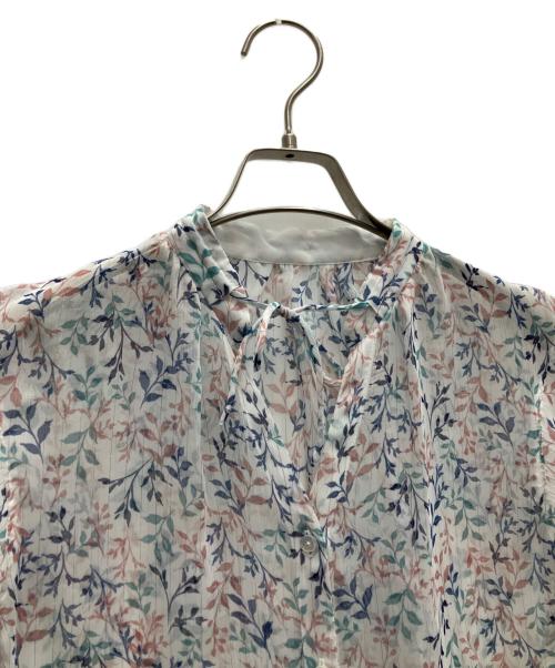 ANAYI（アナイ）ANAYI (アナイ) 楊柳リーフプリントスタンドブラウス ホワイト サイズ:SIZE36の古着・服飾アイテム