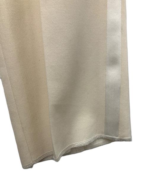 JOHN LAWRENCE SULLIVAN（ジョン ローレンス サリバン）JOHN LAWRENCE SULLIVAN (ジョン ローレンス サリバン) Wool Straight Trouseres ベージュ サイズ:SIZE40 未使用品の古着・服飾アイテム