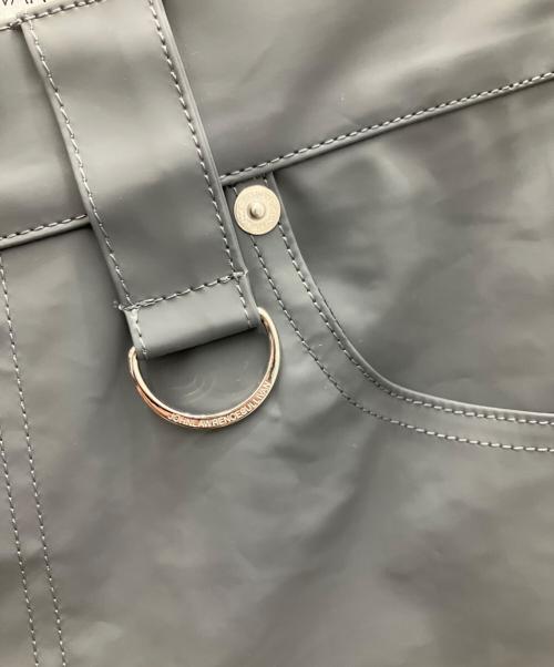 JOHN LAWRENCE SULLIVAN（ジョン ローレンス サリバン）JOHN LAWRENCE SULLIVAN (ジョン ローレンス サリバン) RUBBER COATED PANTS グレー サイズ:SIZE48 未使用品の古着・服飾アイテム