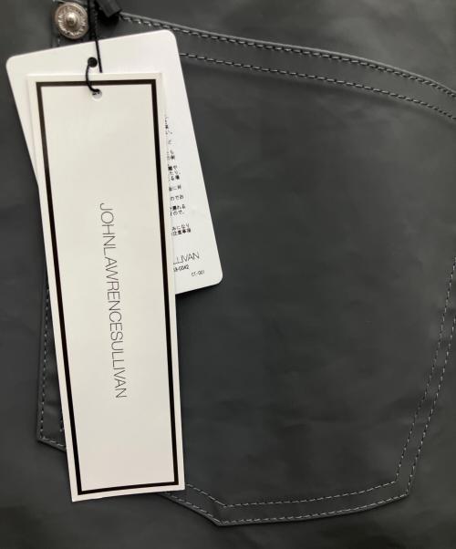 JOHN LAWRENCE SULLIVAN（ジョン ローレンス サリバン）JOHN LAWRENCE SULLIVAN (ジョン ローレンス サリバン) RUBBER COATED PANTS グレー サイズ:SIZE48 未使用品の古着・服飾アイテム