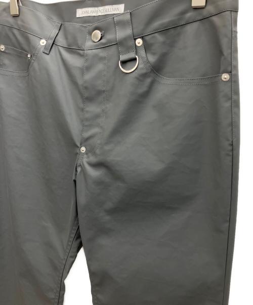 JOHN LAWRENCE SULLIVAN（ジョン ローレンス サリバン）JOHN LAWRENCE SULLIVAN (ジョン ローレンス サリバン) RUBBER COATED PANTS グレー サイズ:SIZE48 未使用品の古着・服飾アイテム
