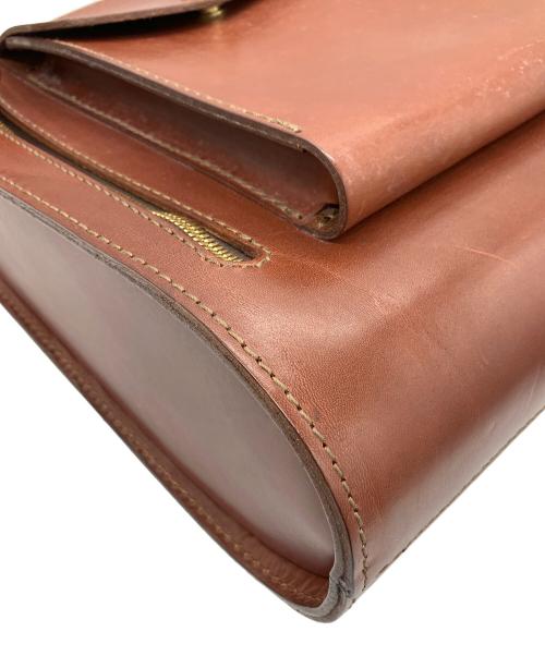 Herz（ヘルツ）Herz (ヘルツ) 流線型リュック ブラウンの古着・服飾アイテム