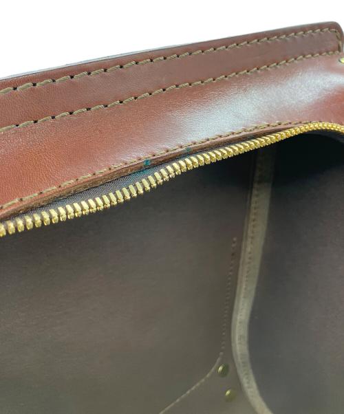 Herz（ヘルツ）Herz (ヘルツ) 流線型リュック ブラウンの古着・服飾アイテム