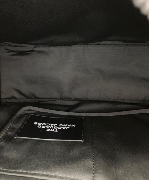 MARC JACOBS（マークジェイコブズ）MARC JACOBS (マークジェイコブズ) ザ モノグラム トートバッグ ラージ ベージュ×ブラックの古着・服飾アイテム