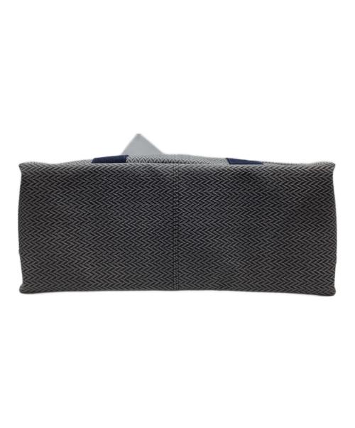 FRANCOIS RENIER（フランソワレニエ）FRANCOIS RENIER (フランソワレニエ) CHEVRONA トート ネイビーの古着・服飾アイテム