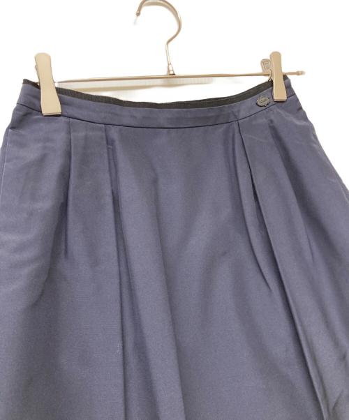 FOXEY（フォクシー）FOXEY (フォクシー) シルクスカート ネイビー サイズ:SIZE 38の古着・服飾アイテム