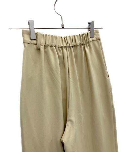 CAPRICIEUX LE'MAGE（カプリシューレマージュ）CAPRICIEUX LE'MAGE (カプリシューレマージュ) サイドポケットワイドパンツ ベージュ サイズ:SIZE36 未使用品の古着・服飾アイテム