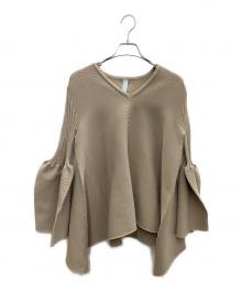 CFCL（シーエフシーエル）の古着「フレアスリーブトップス」｜ベージュ