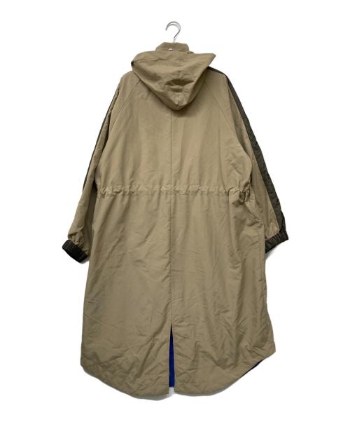 casane（カサネ）casane (カサネ) ナイロンカラーレイヤードコート ベージュ サイズ:FREEの古着・服飾アイテム