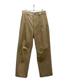 tilt the authentics×CASANOVA&CO（チルトザオーセンティックス×カサノヴァアンドコー）の古着「20 Darts 3D Trouser」｜ベージュ