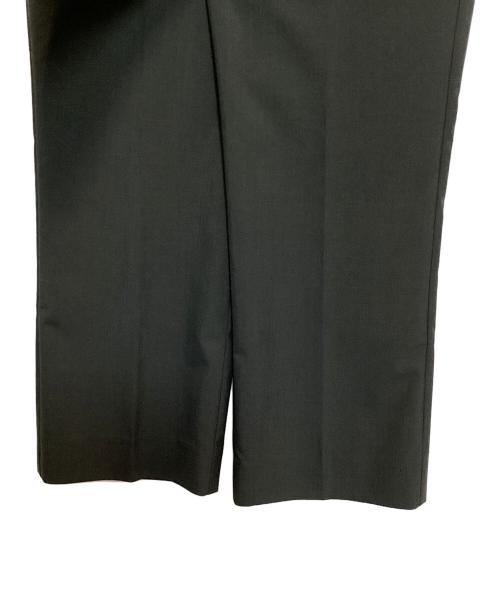 山内（ヤマウチ）山内 (ヤマウチ) ノーミュールシングワンタックスリムパン ブラック サイズ:3の古着・服飾アイテム