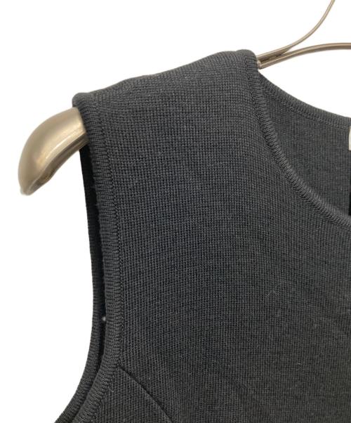 FOXEY BOUTIQUE（フォクシー ブティック）FOXEY BOUTIQUE (フォクシー ブティック) ノースリーブニットワンピース ブラック サイズ:SIZE 40の古着・服飾アイテム