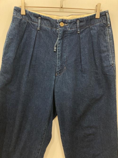 UNFIL（アンフィル）unfil (アンフィル) COTTON DENIM 2TUCK TROUSERS ブルー サイズ:4の古着・服飾アイテム