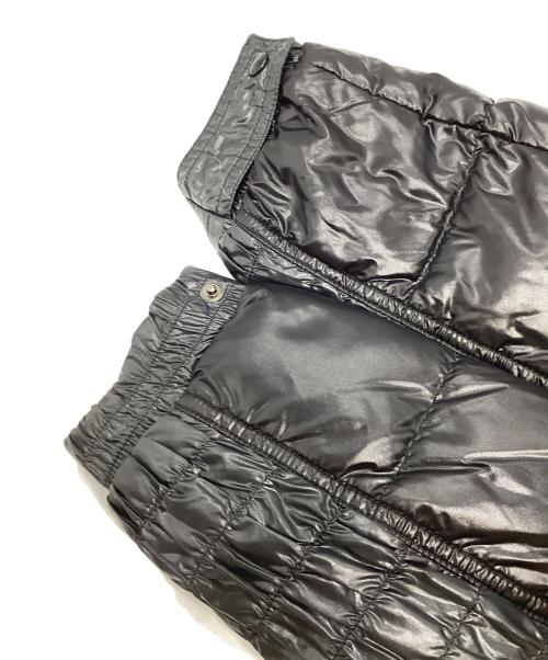 DUVETICA（デュベティカ）DUVETICA (デュベティカ) Cariddi-erre　リバーシブル　ダウンジャケット ブラック サイズ:40の古着・服飾アイテム