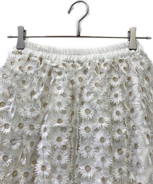 OBLI（オブリ）OBLI (オブリ) マーガレットレーススカート ホワイトの古着・服飾アイテム