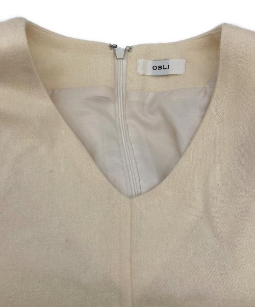 OBLI（オブリ）OBLI (オブリ) ウールAラインワンピース アイボリー サイズ:Sの古着・服飾アイテム