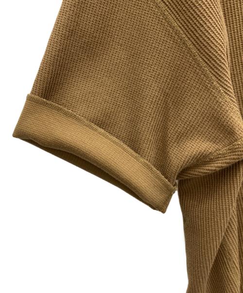 blurhms ROOTSTOCK（ブラームスルーツストック）blurhms ROOTSTOCK (ブラームスルーツストック) ワッフルS/Sカットソー ブラウン サイズ:SIZE 2の古着・服飾アイテム