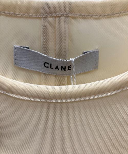 CLANE（クラネ）CLANE (クラネ) SHEER MESH CREW NECK TOPS ベージュ サイズ:2 未使用品の古着・服飾アイテム