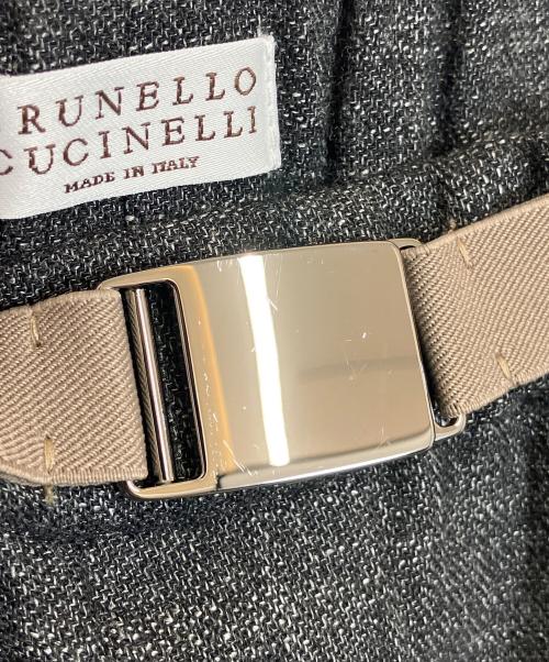 BRUNELLO CUCINELLI（ブルネロクチネリ）BRUNELLO CUCINELLI (ブルネロクチネリ) ストレートレッグ プリーツ トラウザーズ チャコールグレー サイズ:38の古着・服飾アイテム