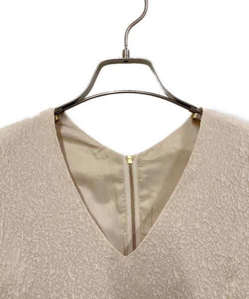 La TOTALITE（ラ ト―タリテ）La TOTALITE (ラ ト―タリテ) ジャガードミニワンピース ベージュ サイズ:SIZE Freeの古着・服飾アイテム