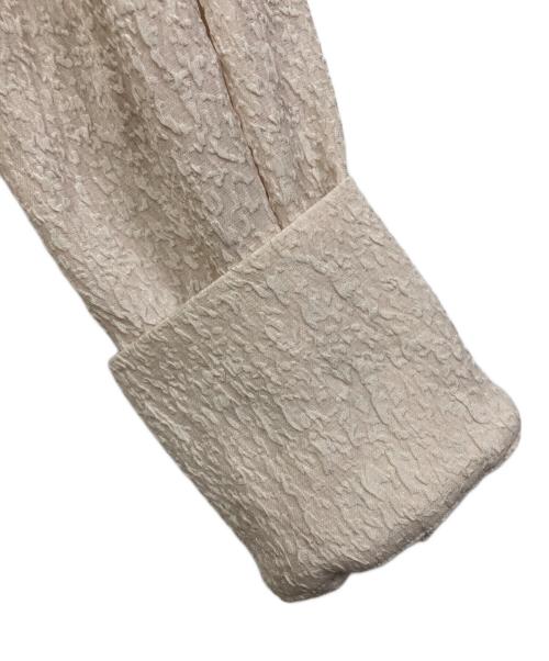 La TOTALITE（ラ ト―タリテ）La TOTALITE (ラ ト―タリテ) ジャガードミニワンピース ベージュ サイズ:SIZE Freeの古着・服飾アイテム