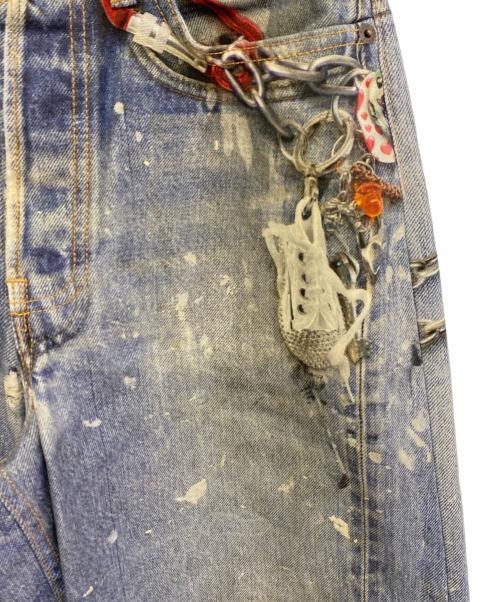 Acne studios（アクネ ストゥディオス）Acne studios (アクネ ストゥディオス) トロンプルイユ チェーングラフィックオーバーデニムパンツ インディゴ サイズ:44の古着・服飾アイテム