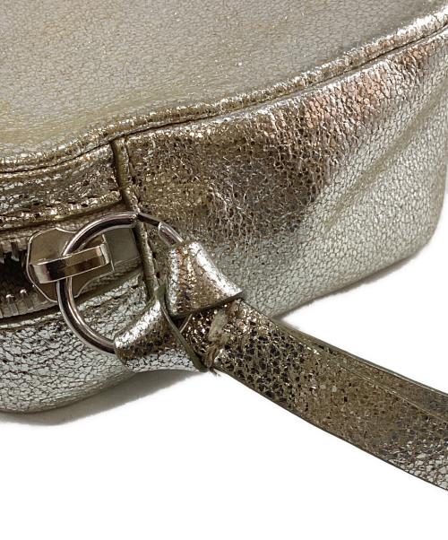 JIMMY CHOO（ジミーチュウ）JIMMY CHOO (ジミーチュウ) スタースタッズポーチ ゴールドの古着・服飾アイテム