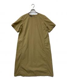 THE NORTH FACE（ザ ノース フェイス）の古着「ロールパックジャーニーズワンピース」｜ベージュ