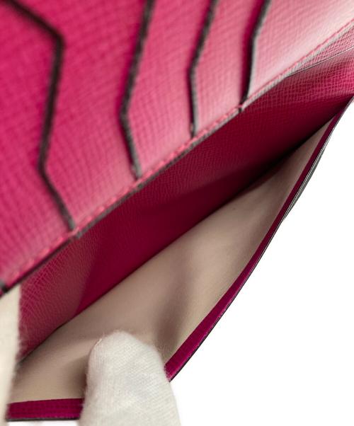 Valextra（ヴァレクストラ）Valextra (ヴァレクストラ) ヴァーティカル 12カード ピンクの古着・服飾アイテム