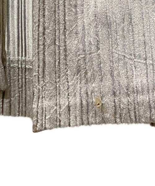 ISSEY MIYAKE（イッセイミヤケ）ISSEY MIYAKE (イッセイミヤケ) プリーツチャイナロングジレ グレー サイズ:Lの古着・服飾アイテム