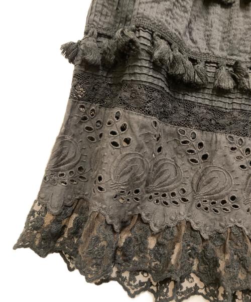 PLACE NATIONALE（プレイスナショナル）PLACE NATIONALE (プレイスナショナル) エンブロイダリーワンピース ブラック サイズ:SIZE 1の古着・服飾アイテム