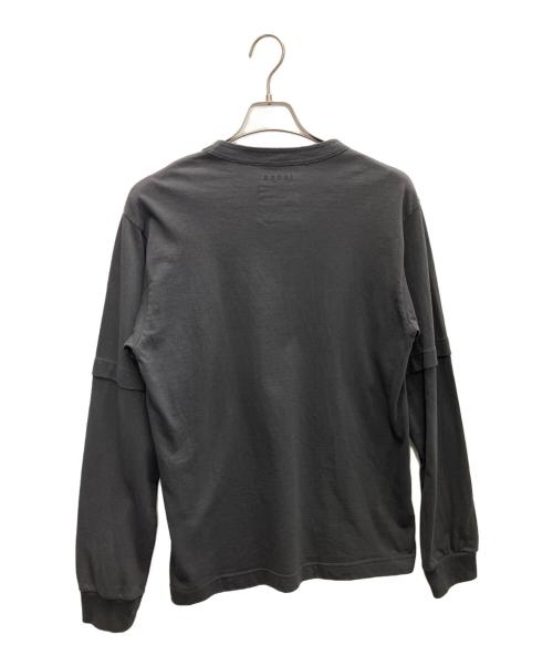 sacai（サカイ）sacai (サカイ) Graphic Embroidery L/S T-Shirt グレー サイズ:2の古着・服飾アイテム