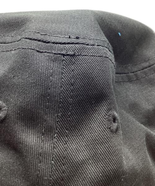 sacai（サカイ）sacai (サカイ) MARK GONZALES (マーク・ゴンザレス) New Era (ニューエラ) ONE LOVE HAT ブラック サイズ:OSの古着・服飾アイテム