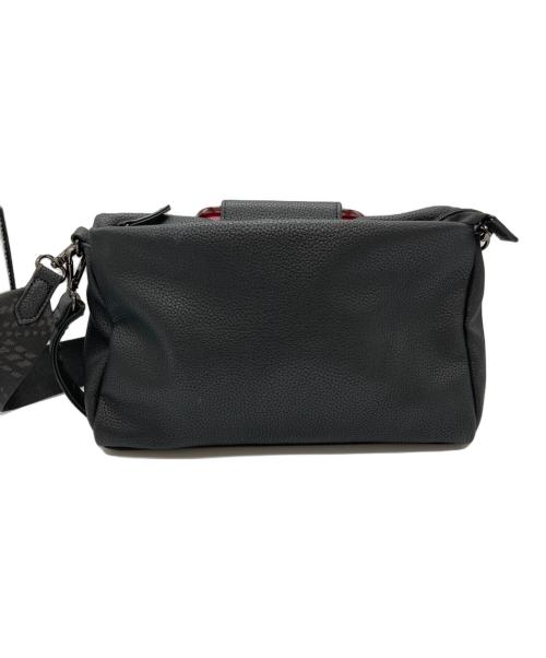 ear PAPILLONNER（イアパピヨネ）ear PAPILLONNER (イアパピヨネ) Dパーツミドルショルダーバッグ ブラックの古着・服飾アイテム