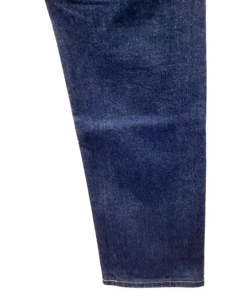 YANUK（ヤヌーク）YANUK (ヤヌーク) デニムパンツ インディゴ サイズ:32の古着・服飾アイテム