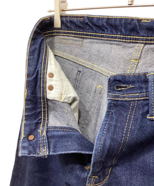YANUK（ヤヌーク）YANUK (ヤヌーク) デニムパンツ インディゴ サイズ:32の古着・服飾アイテム