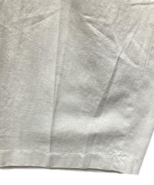 SERGE de bleu（サージ デ ブルー）SERGE de bleu (サージ デ ブルー) 2TUCK SUSPENDER SLACKS ホワイト サイズ:36 未使用品の古着・服飾アイテム