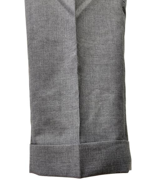 BEAMS F（ビームスエフ）BEAMS F (ビームスエフ) INCOTEX (インコテックス) 別注ドレススラックスパンツ グレー サイズ:48の古着・服飾アイテム