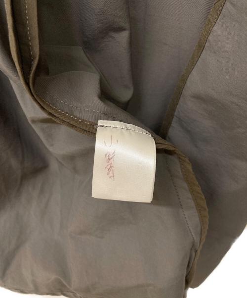 COLLAGE GALLARDAGALANTE（コラージュ ガリャルダガランテ）COLLAGE GALLARDAGALANTE (コラージュ ガリャルダガランテ) フレアノーカラーコート グレー サイズ:FREEの古着・服飾アイテム