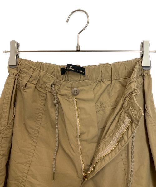 CLOTH&CROSS（クロスアンドクロス）CLOTH&CROSS (クロスアンドクロス) バルーンミリタリーパンツ ベージュ サイズ:2の古着・服飾アイテム