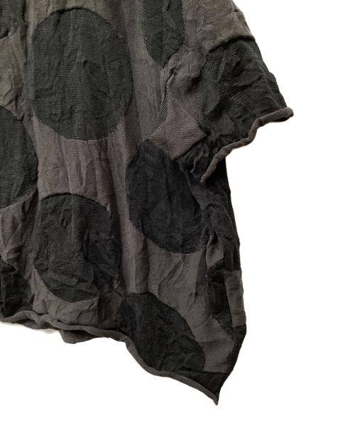 Y's（ワイズ）Y's (ワイズ) GIGA POLKA DOTS LINKS WRINKLE BIG PULLOVER グレー サイズ:2の古着・服飾アイテム